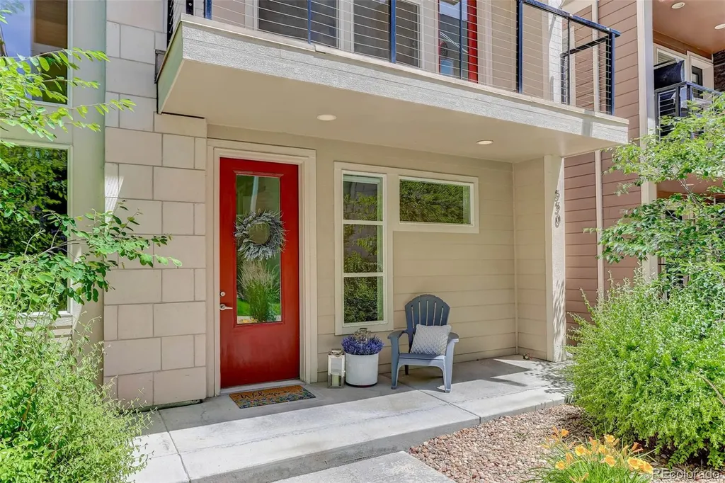 530 E Hinsdale Avenue Littleton CO 80122