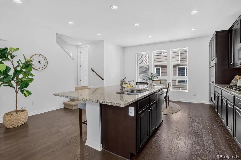 530 E Hinsdale Avenue Littleton CO 80122