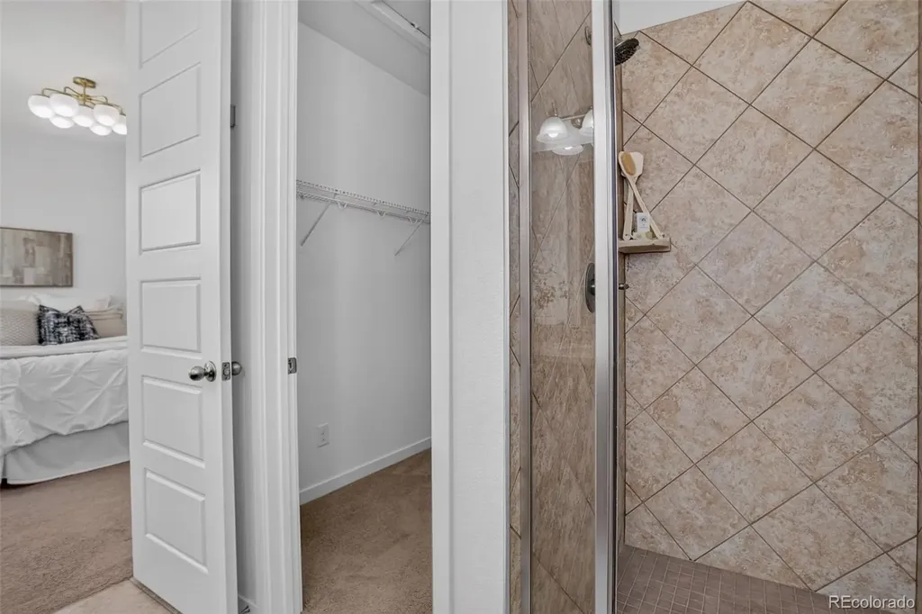 530 E Hinsdale Avenue Littleton CO 80122