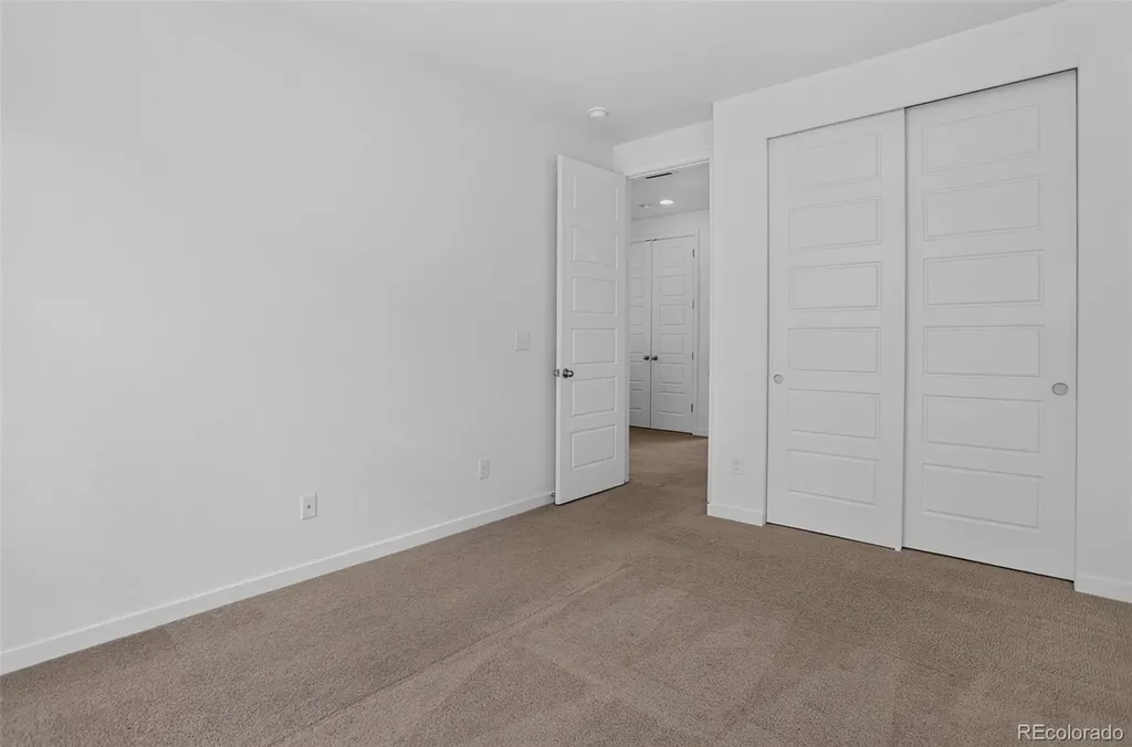 530 E Hinsdale Avenue Littleton CO 80122