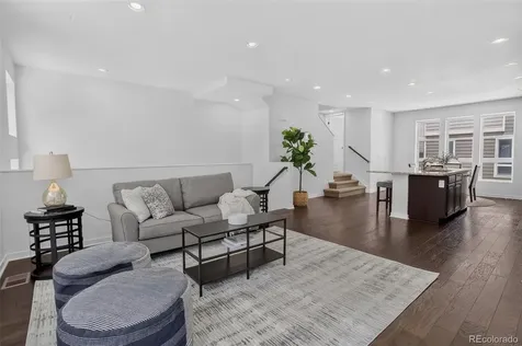 530 E Hinsdale Avenue Littleton CO 80122