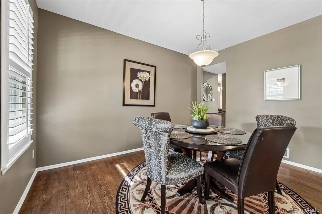 10053 Heywood Street Littleton CO 80130