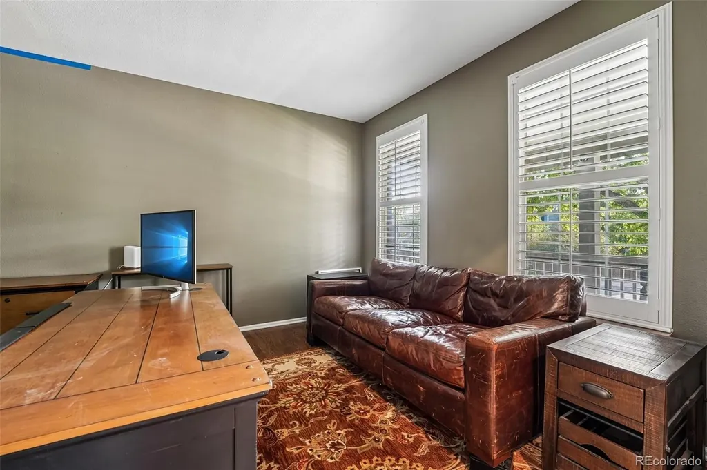 10053 Heywood Street Littleton CO 80130