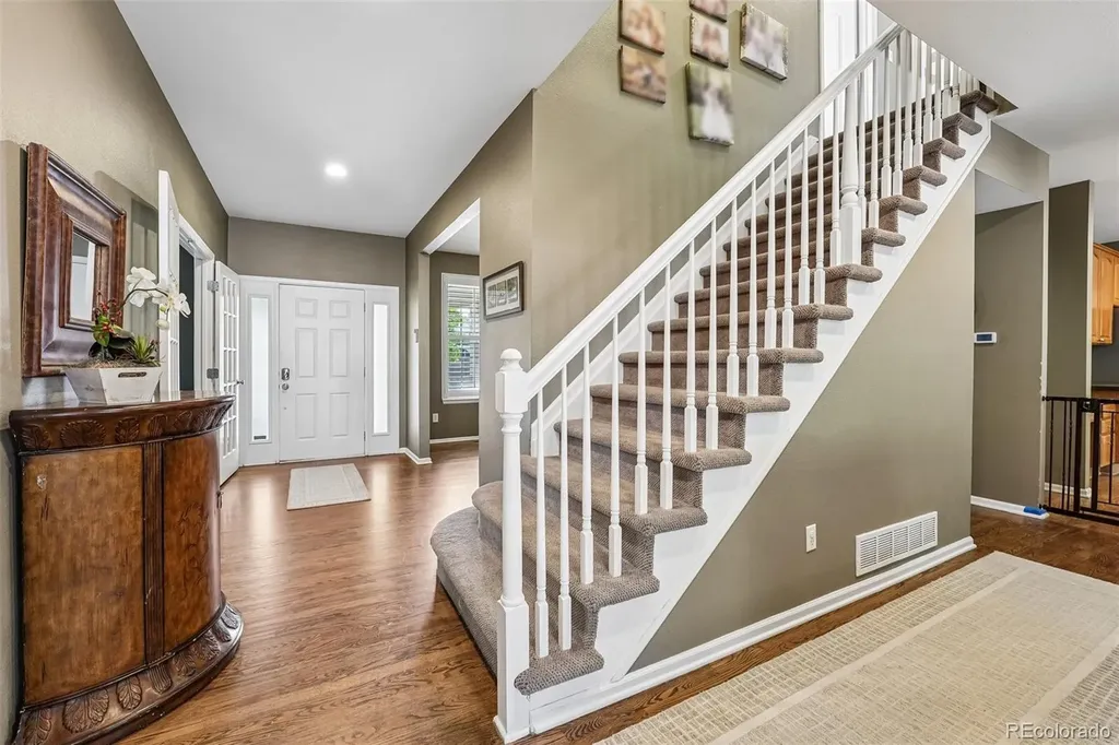 10053 Heywood Street Littleton CO 80130
