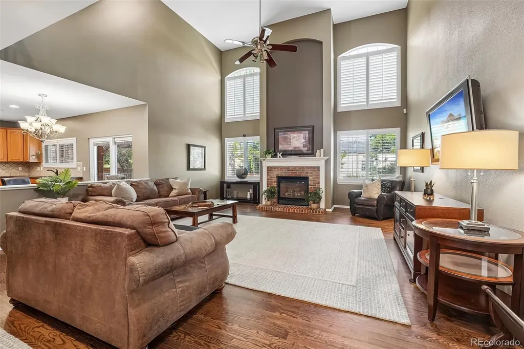 10053 Heywood Street Littleton CO 80130