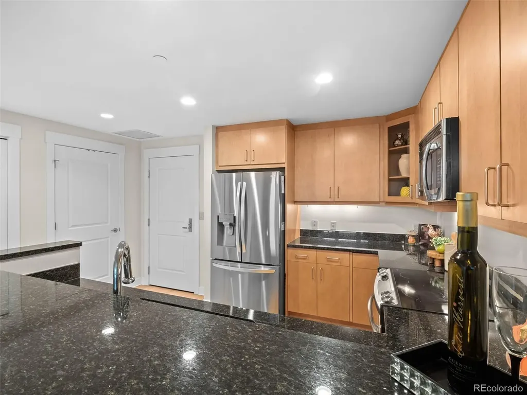 7220 W Bonfils Lane Lakewood CO 80226