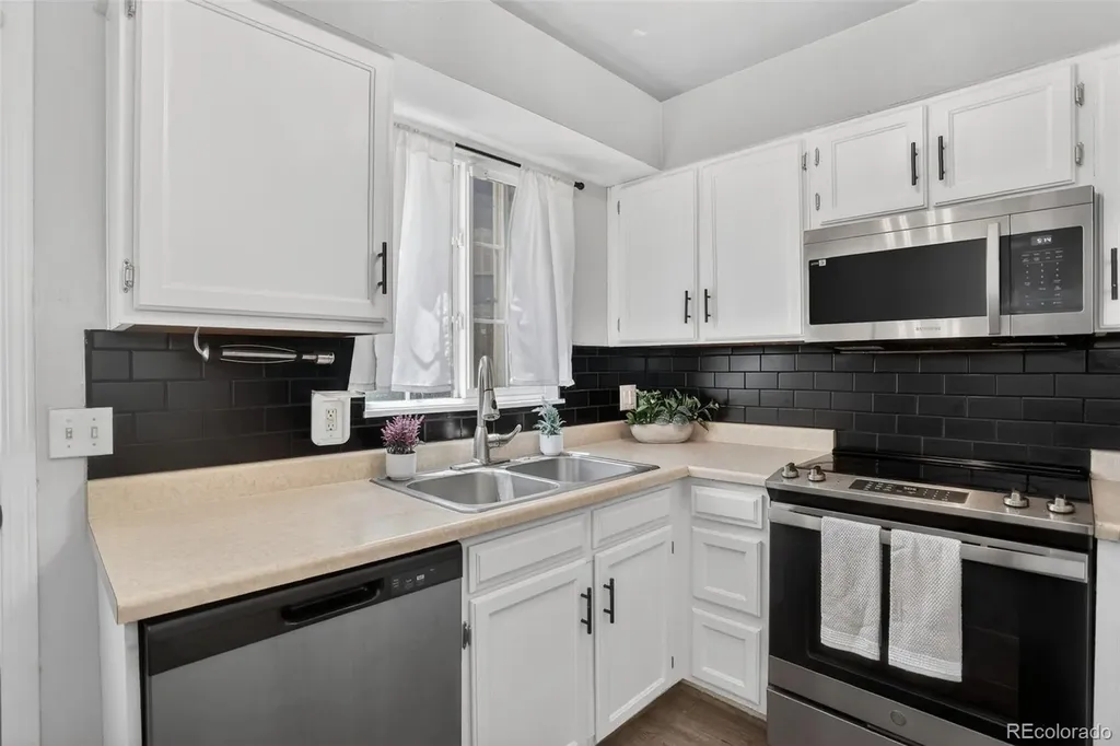 14416 E Hawaii Circle Aurora CO 80012
