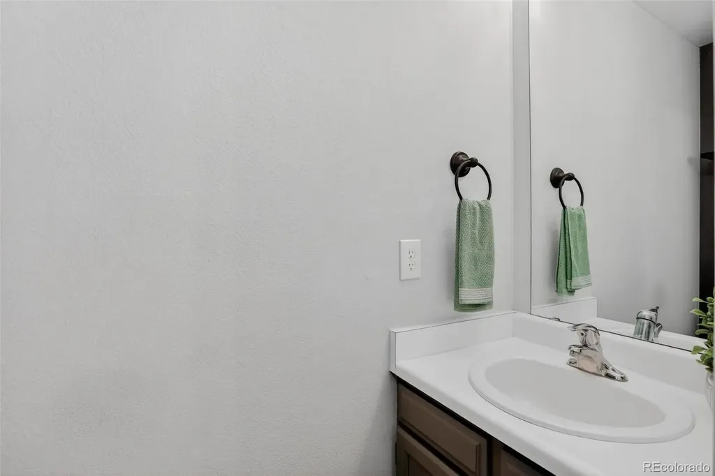 14416 E Hawaii Circle Aurora CO 80012