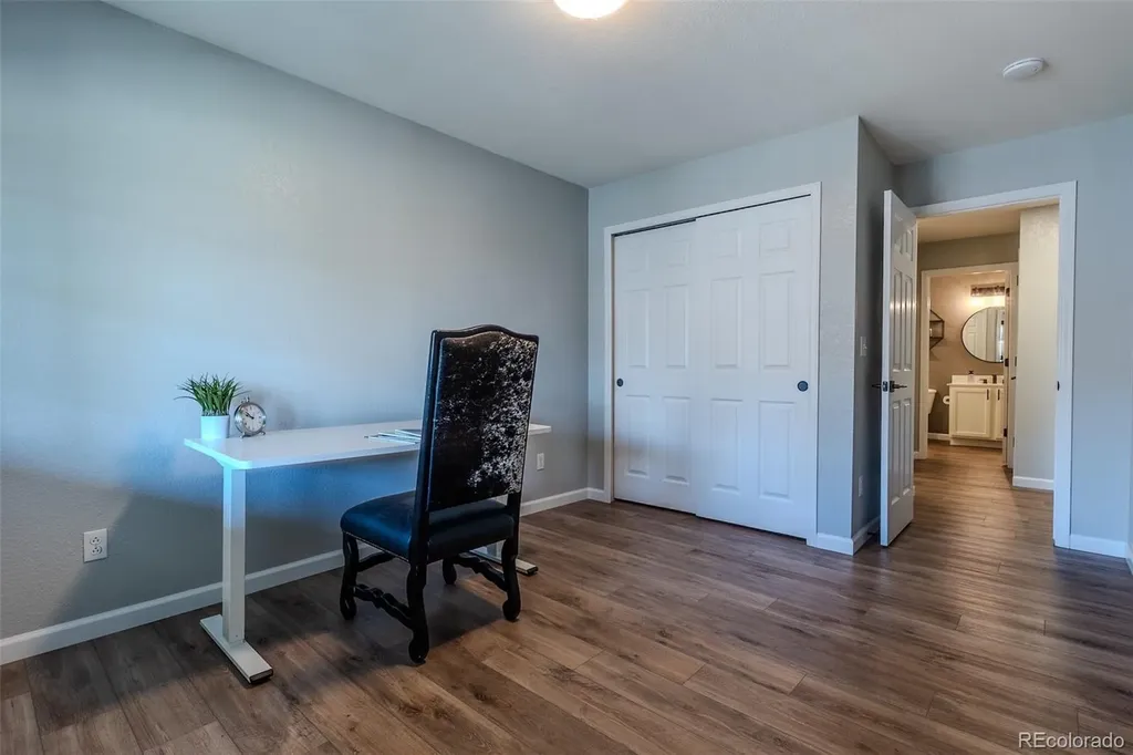4271 S Blackhawk Circle Aurora CO 80014