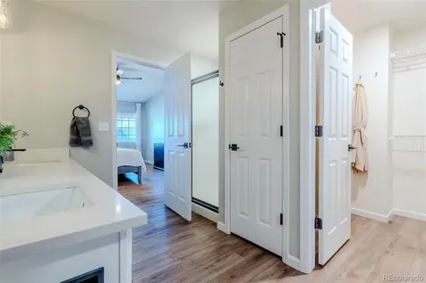 4271 S Blackhawk Circle Aurora CO 80014