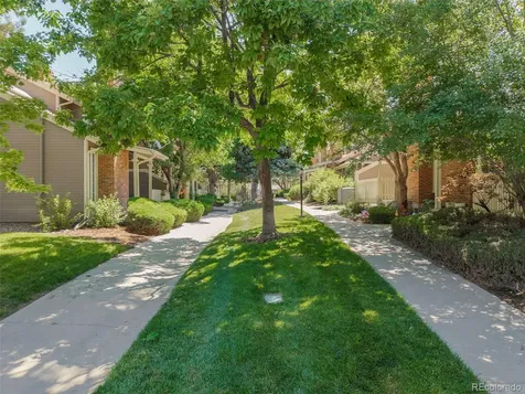 1930 S Helena Street Aurora CO 80013