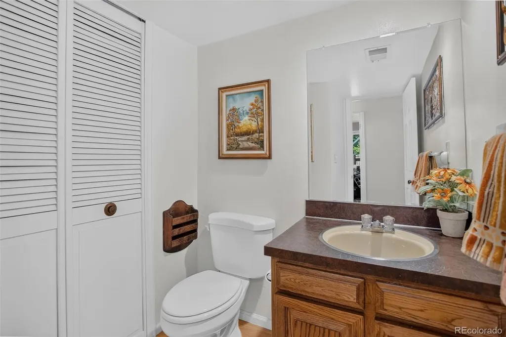 4987 E Lake Avenue Centennial CO 80121