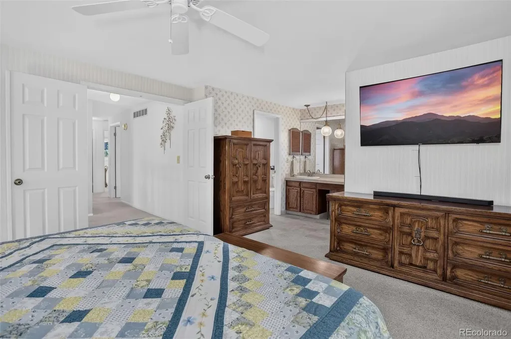 4987 E Lake Avenue Centennial CO 80121