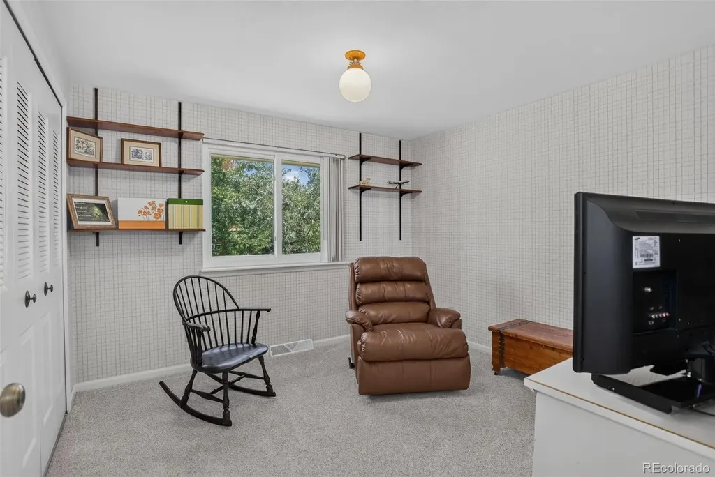 4987 E Lake Avenue Centennial CO 80121