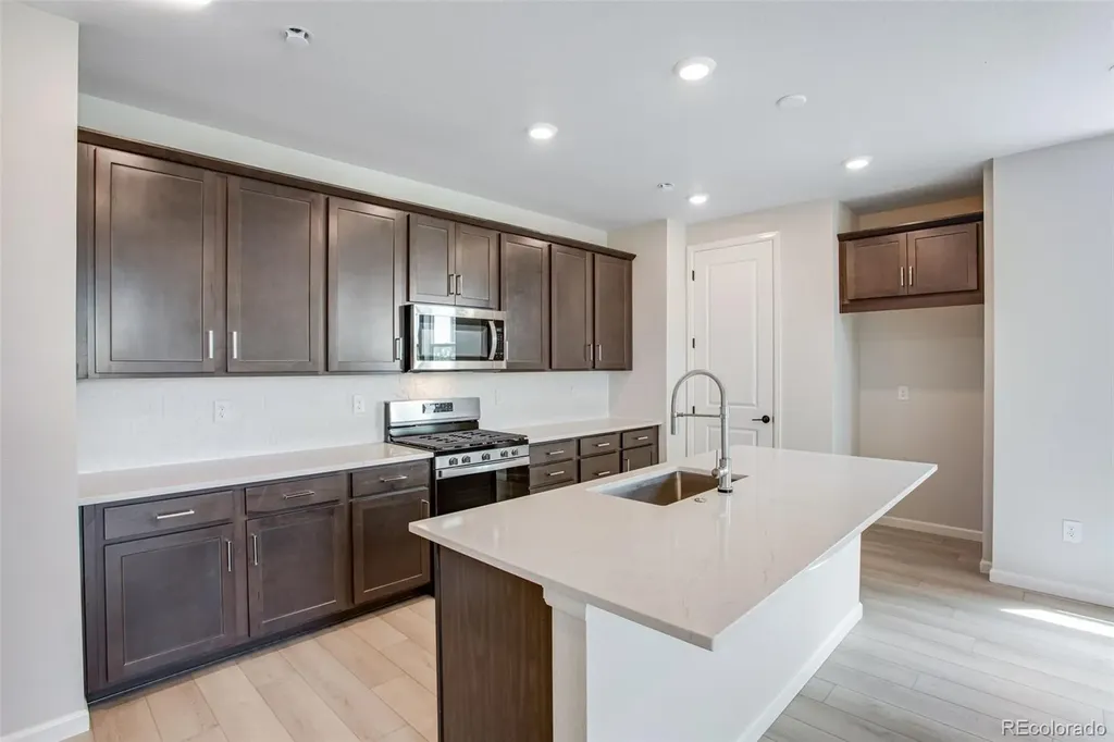 1418 Hudson Place Longmont CO 80501