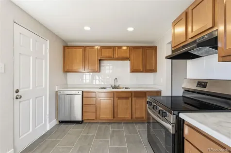 7120 W 16th Place Lakewood CO 80214