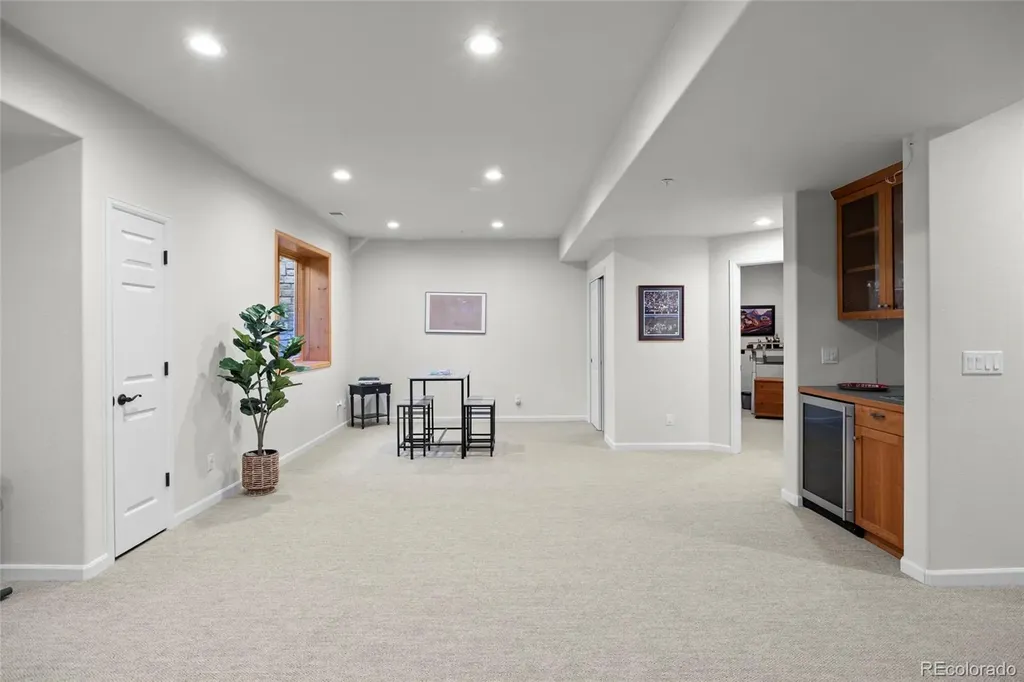 5355 Highlands Drive Longmont CO 80503