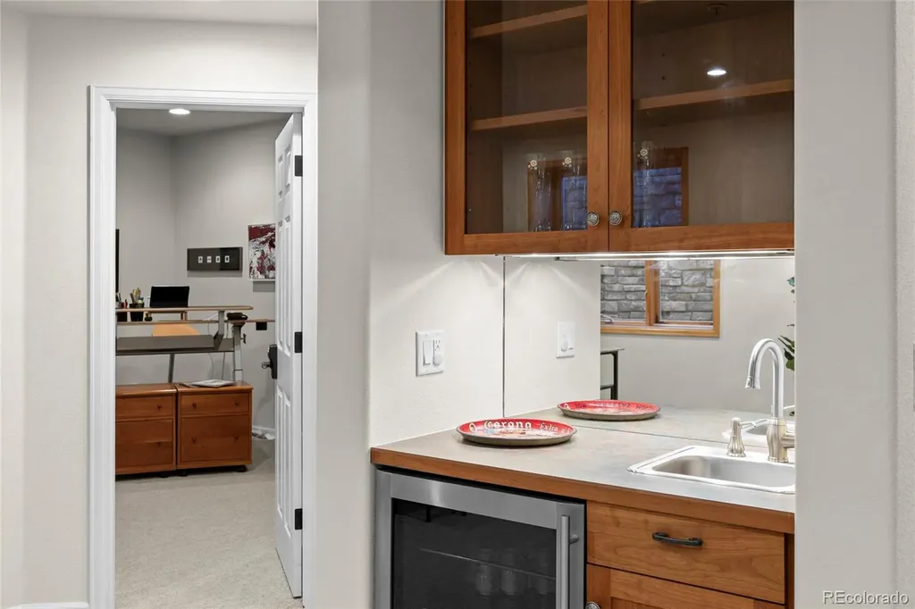 5355 Highlands Drive Longmont CO 80503