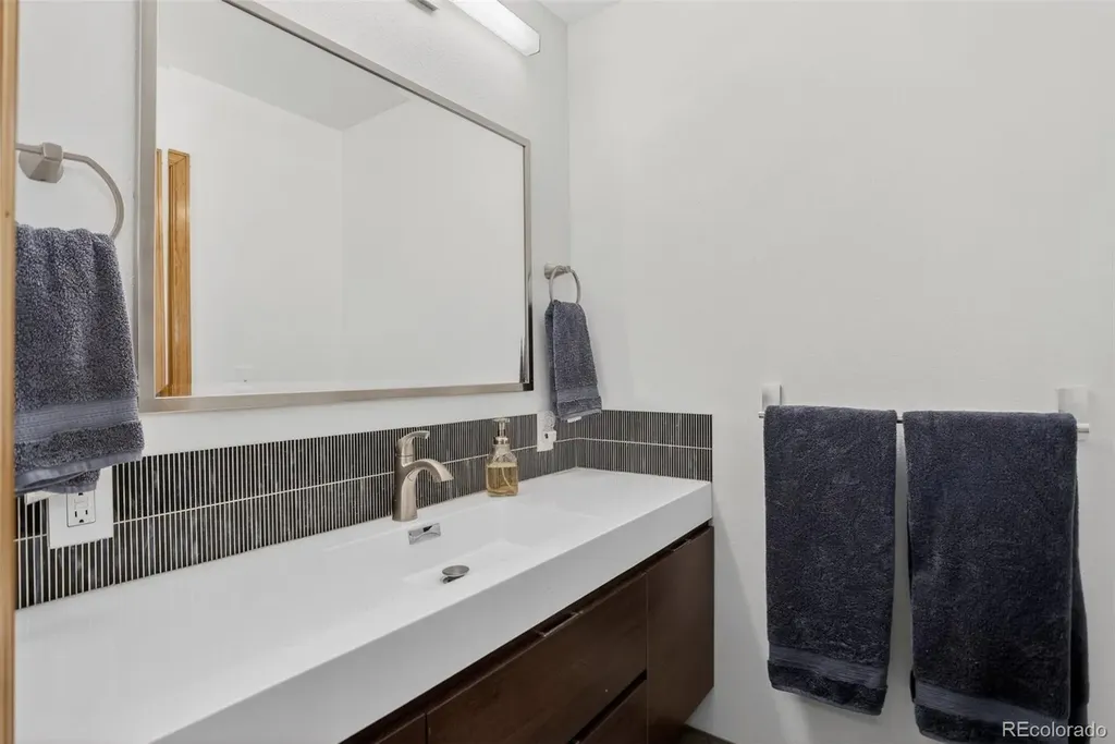 136 Nova Lane Pine CO 80470