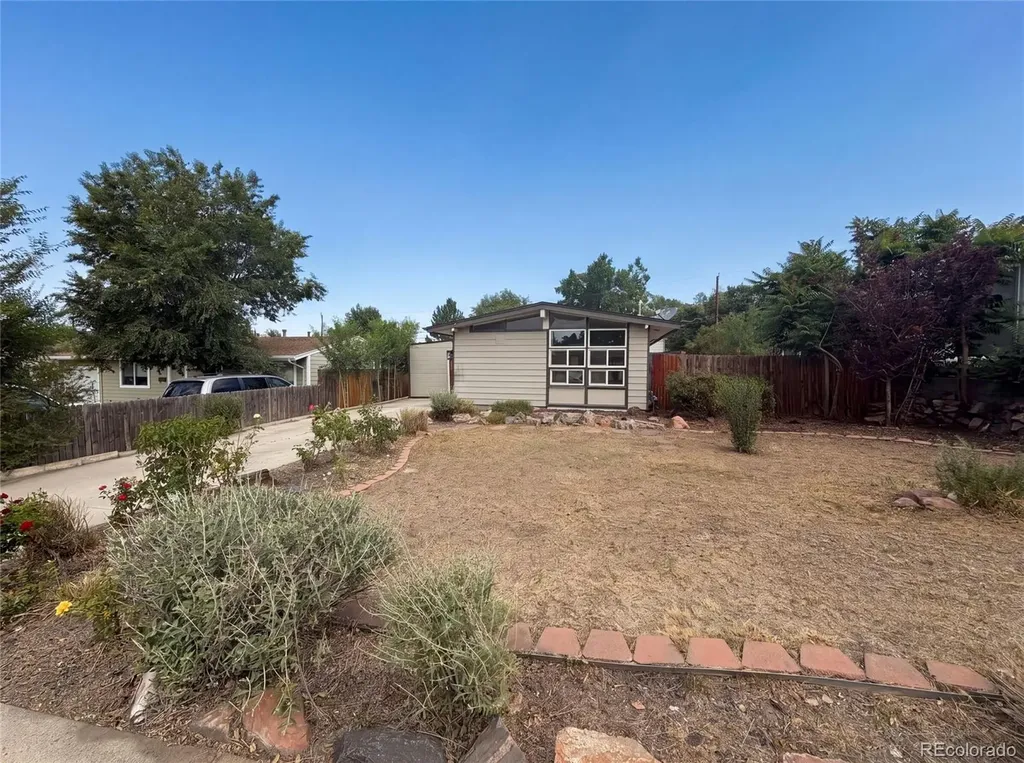 541 Del Norte Street Denver CO 80221