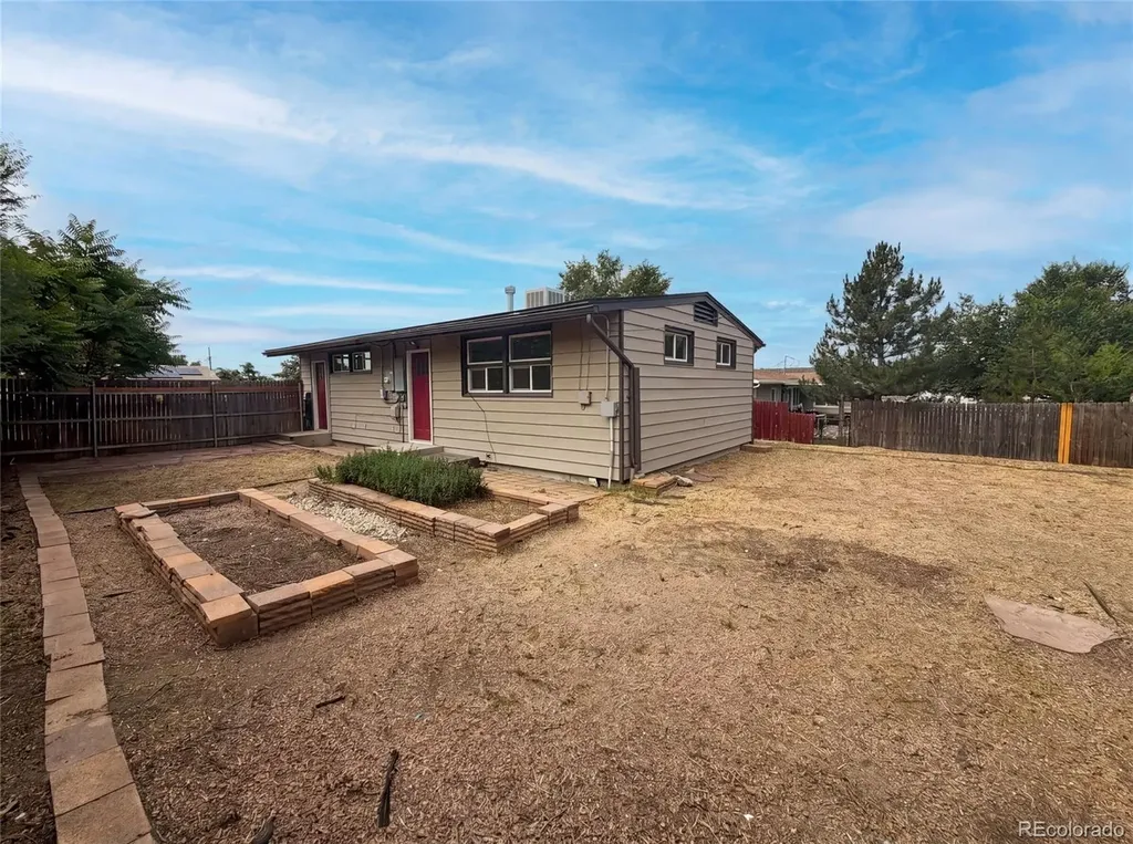 541 Del Norte Street Denver CO 80221
