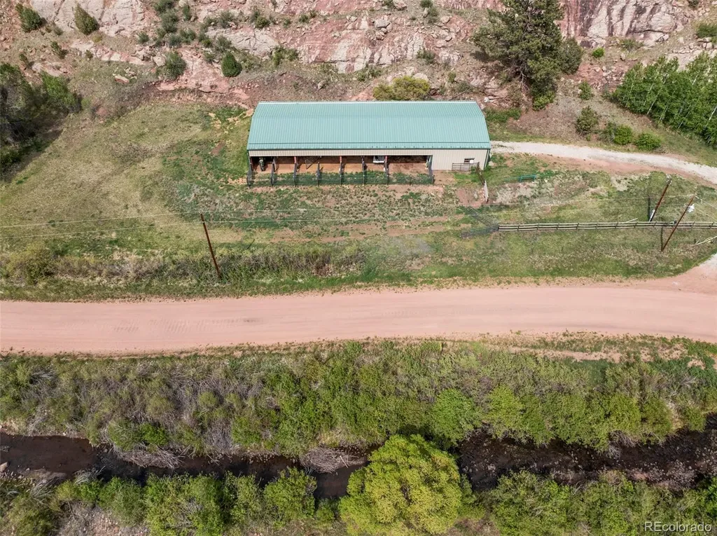 2401 Lakemoor Drive Florissant CO 80816