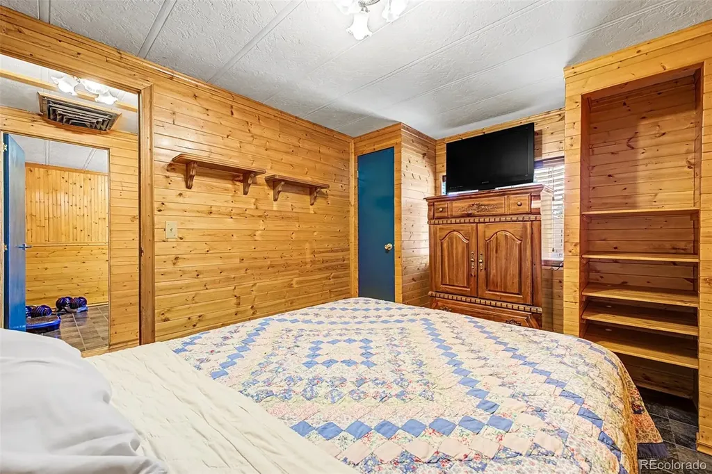 1510 E Street Golden CO 80401