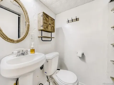 5671 W 71st Avenue Arvada CO 80003