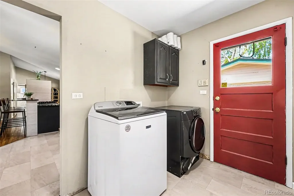 10215 W 17th Place Lakewood CO 80215