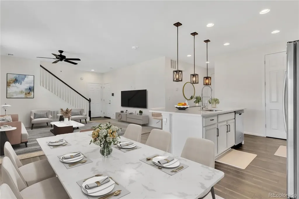 22330 E Mansfield Place Aurora CO 80018