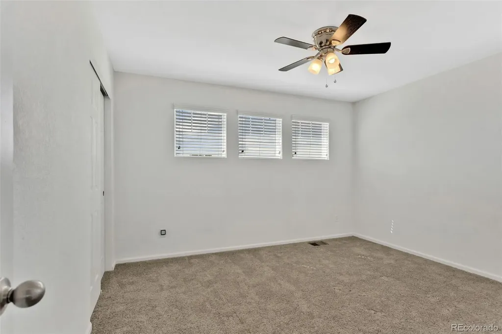 22330 E Mansfield Place Aurora CO 80018