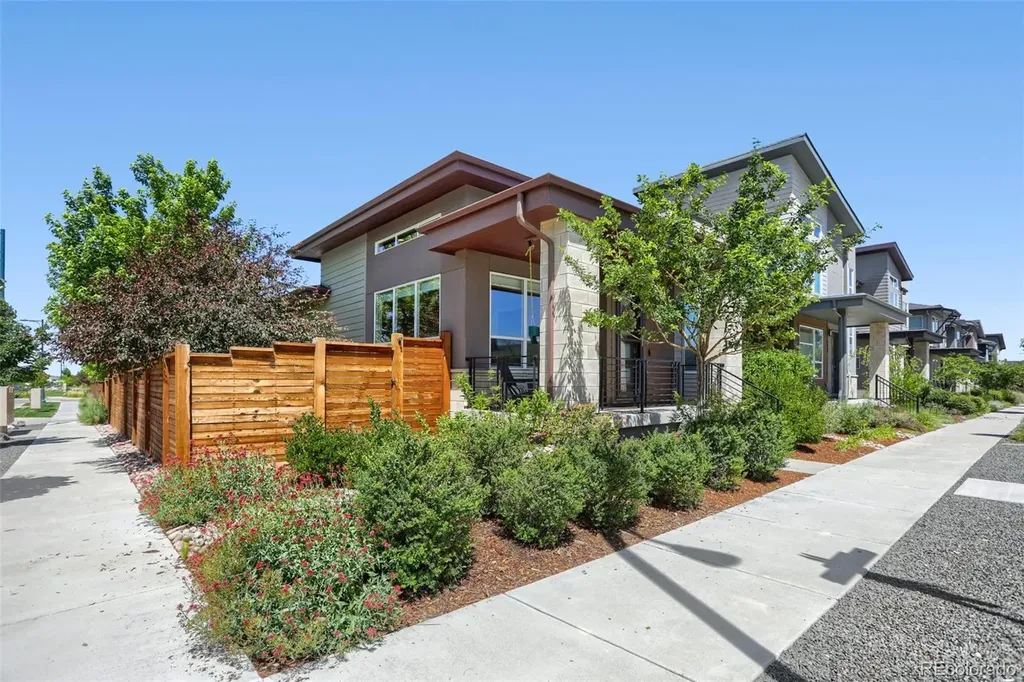 6003 Geneva Street Denver CO 80238