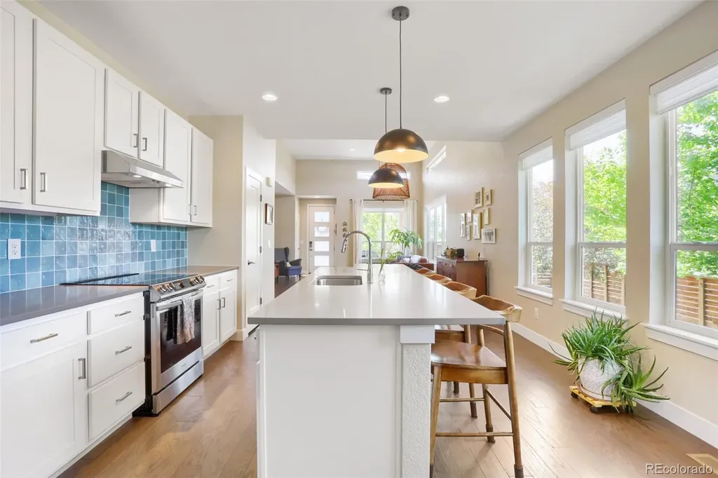 6003 Geneva Street Denver CO 80238