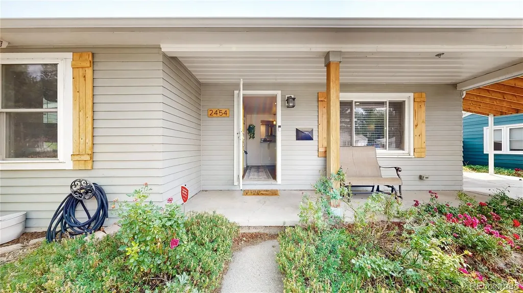 2454 Otis Street Denver CO 80214