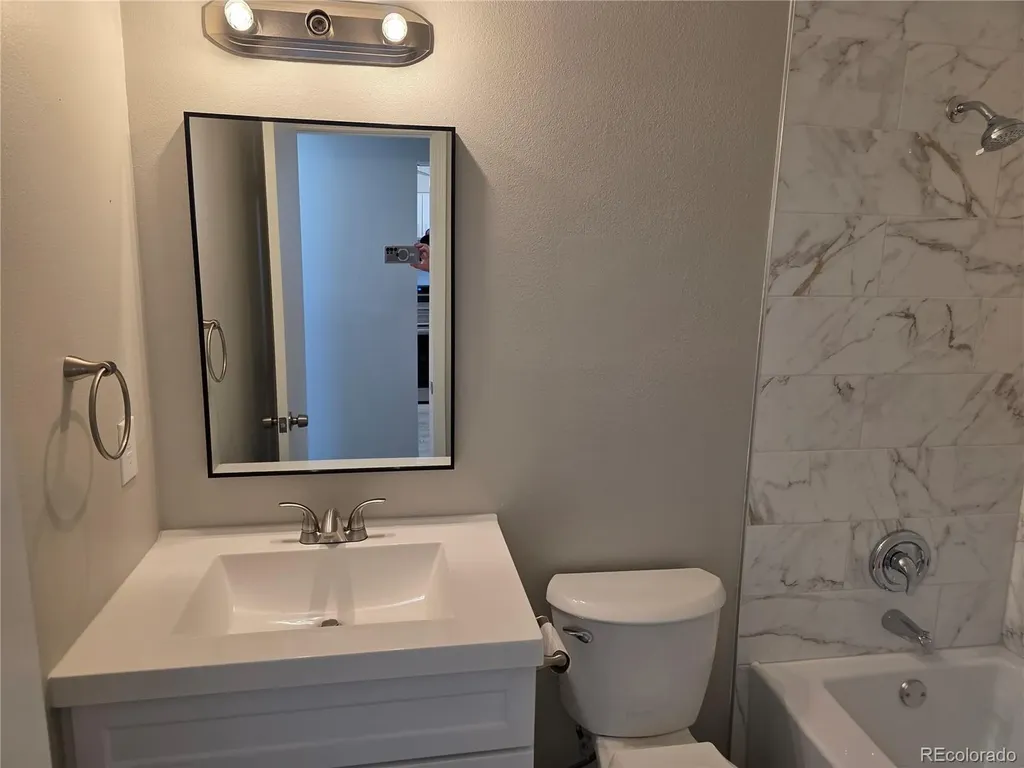 7341 S Knolls Way Centennial CO 80122