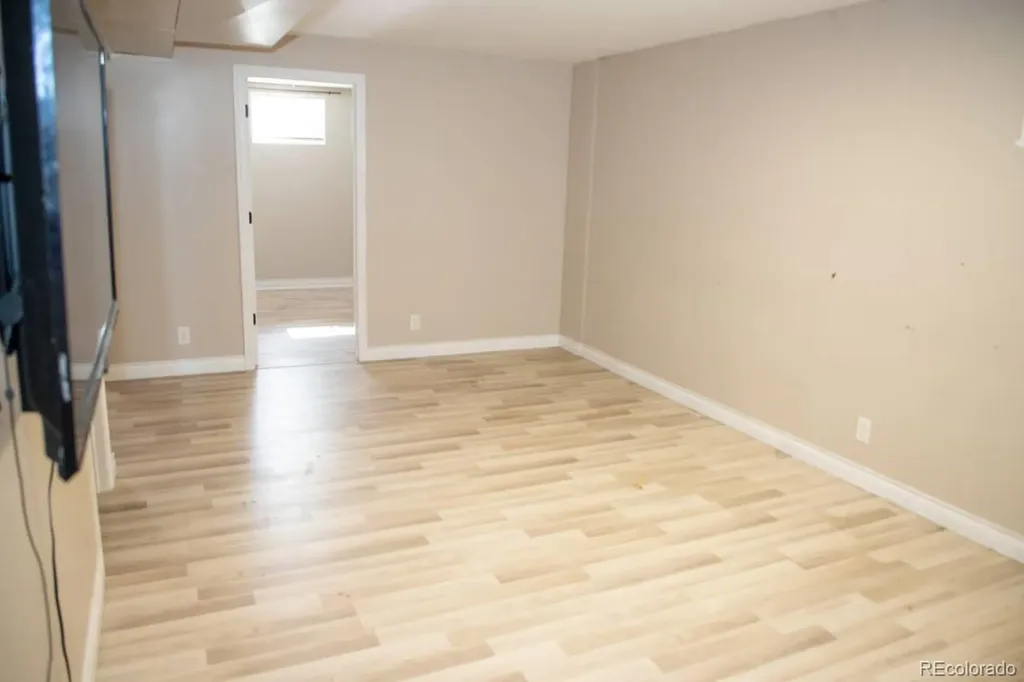 2143 Fisher Way Denver CO 80233