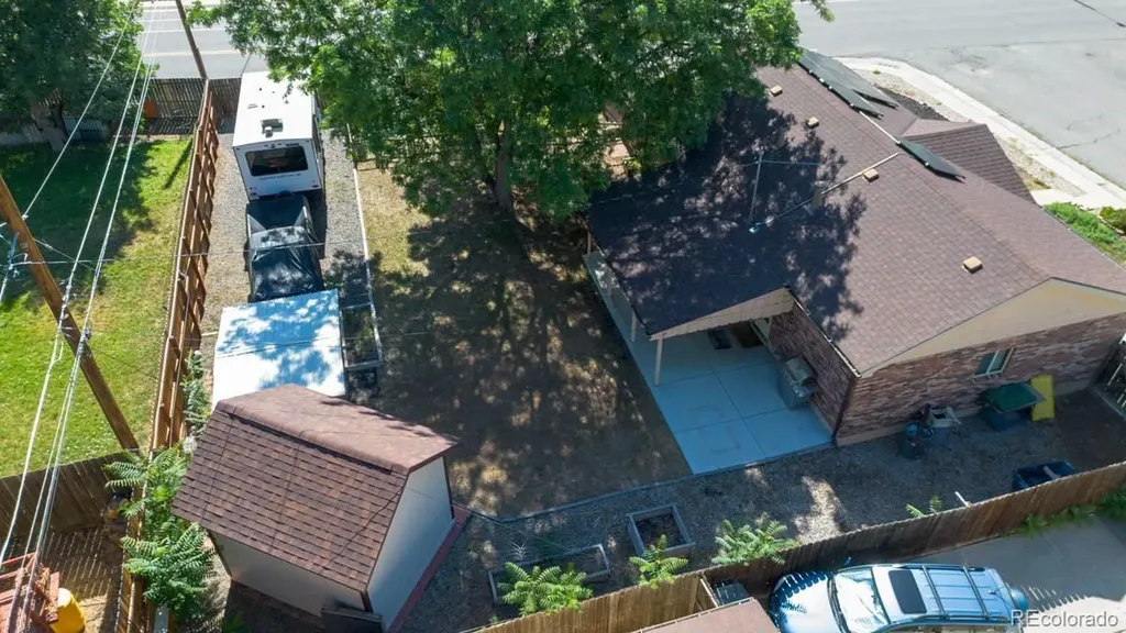 2143 Fisher Way Denver CO 80233