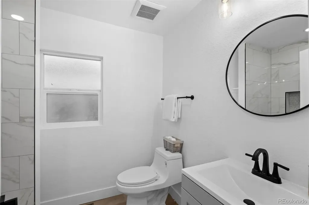 2235 Eaton Street Edgewater CO 80214