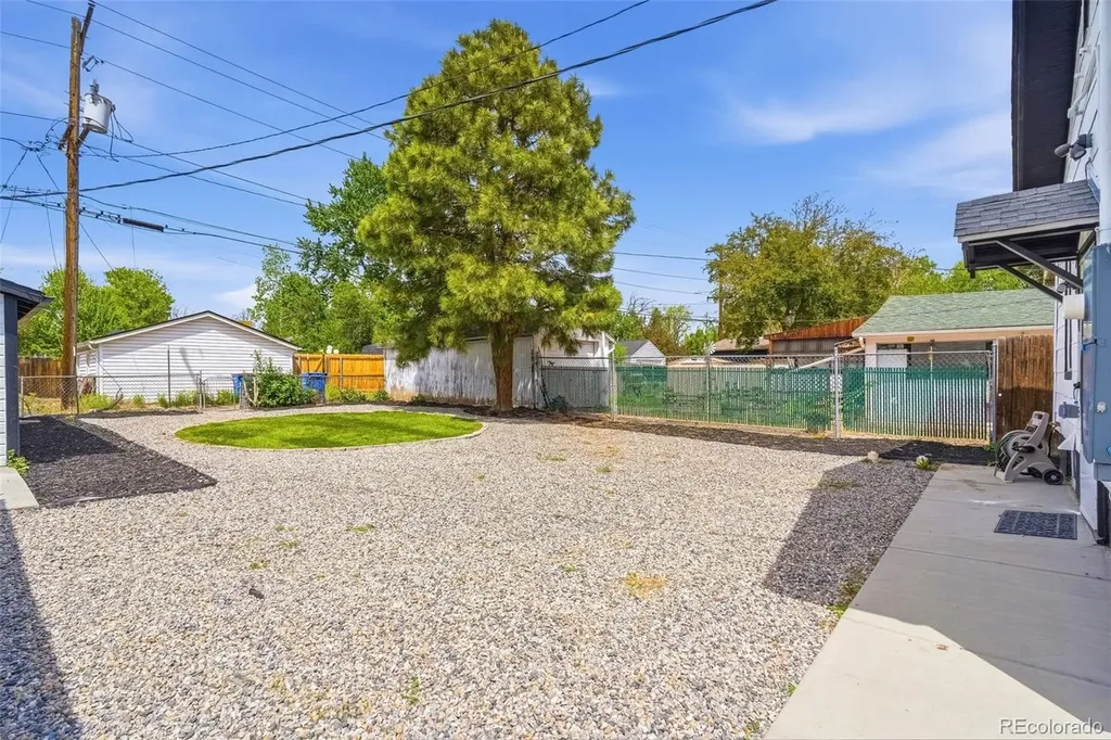 2235 Eaton Street Edgewater CO 80214