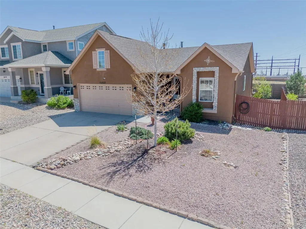 1527 Woodpark Drive Colorado Springs CO 80951