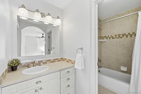 287 Claymoor Court Castle Pines CO 80108