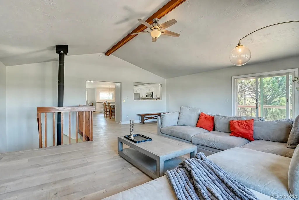 38801 Private Road 17 Elizabeth CO 80107