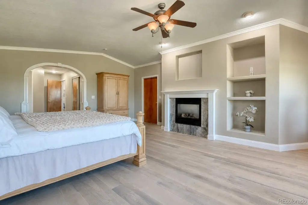 38801 Private Road 17 Elizabeth CO 80107