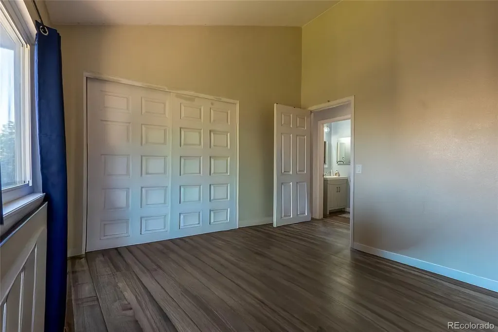 1089 S Walden Way Aurora CO 80017