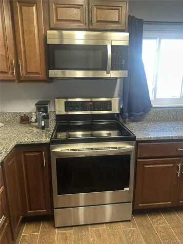 1089 S Walden Way Aurora CO 80017