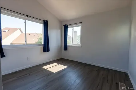 1089 S Walden Way Aurora CO 80017