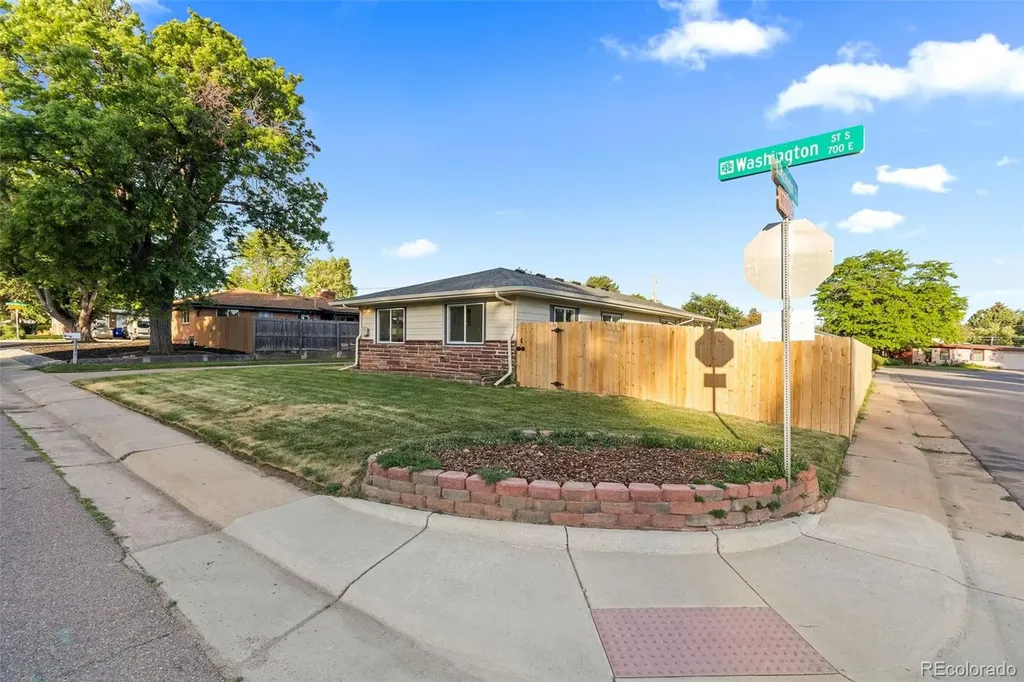 5021 S Washington Street Englewood CO 80113
