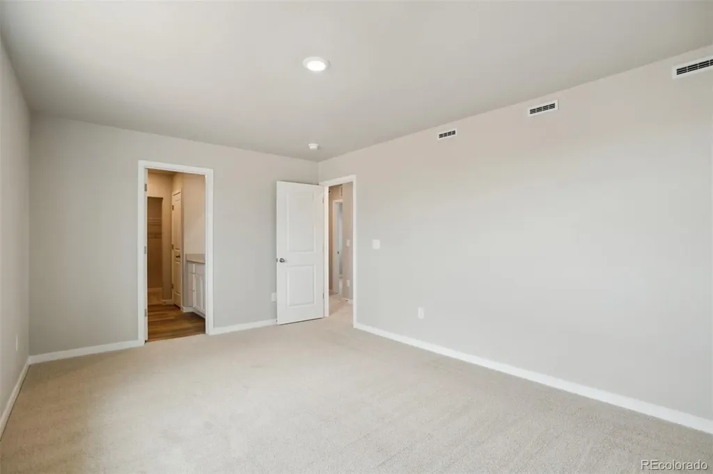 48240 Shetland Drive Bennett CO 80102