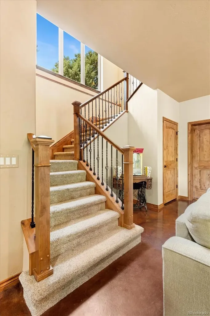 990 Hamilton Creek Road Coaldale CO 81222