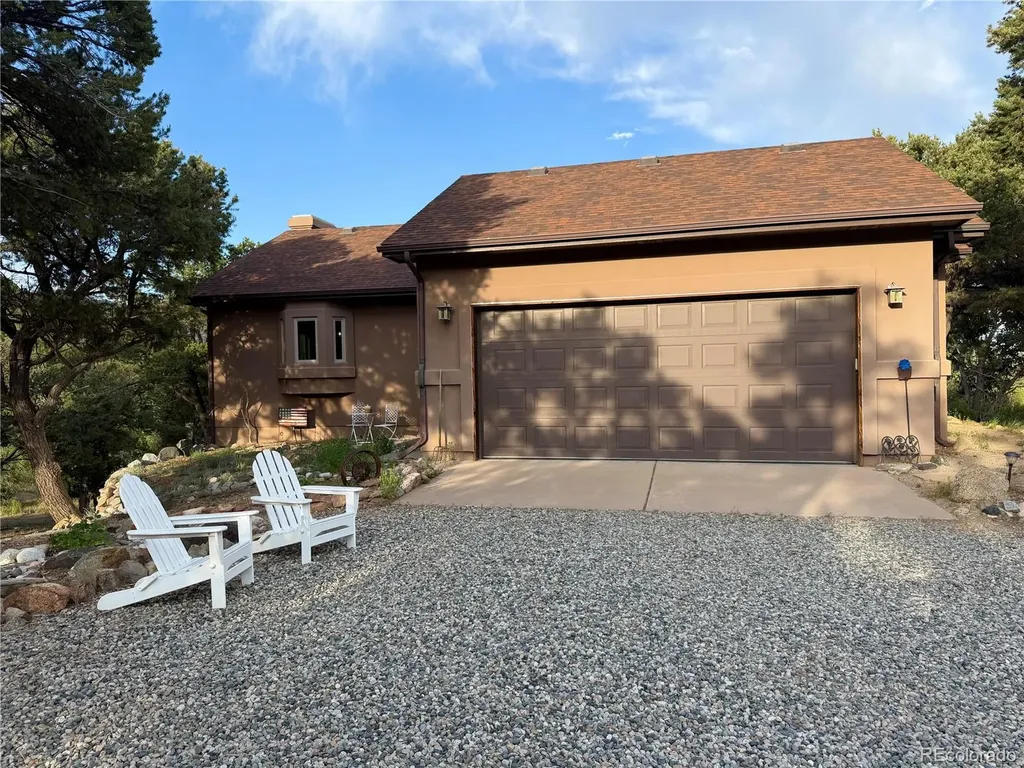 990 Hamilton Creek Road Coaldale CO 81222